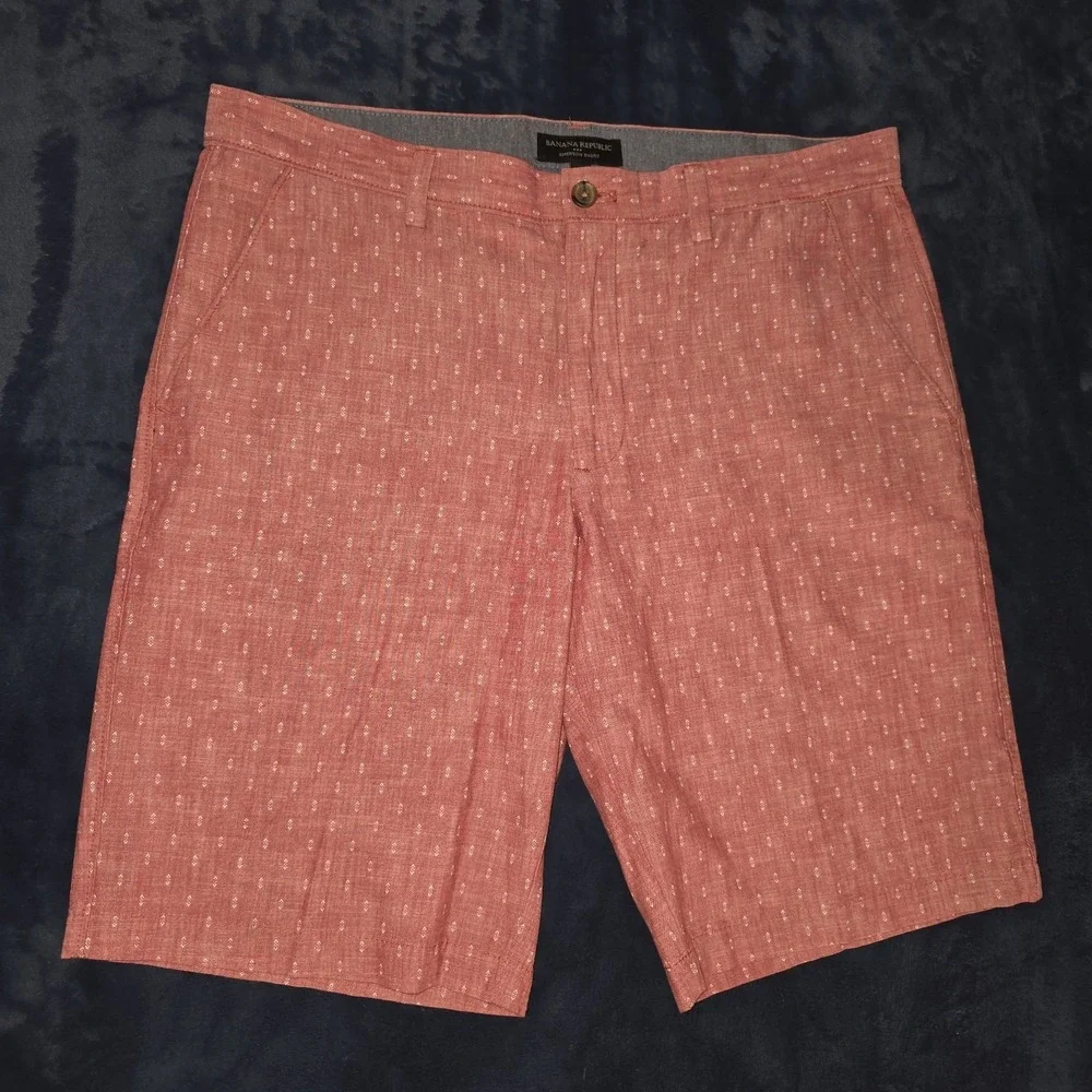 Banana Republic‎ Mens Emerson Bermuda Shorts Size 34 Pale Red